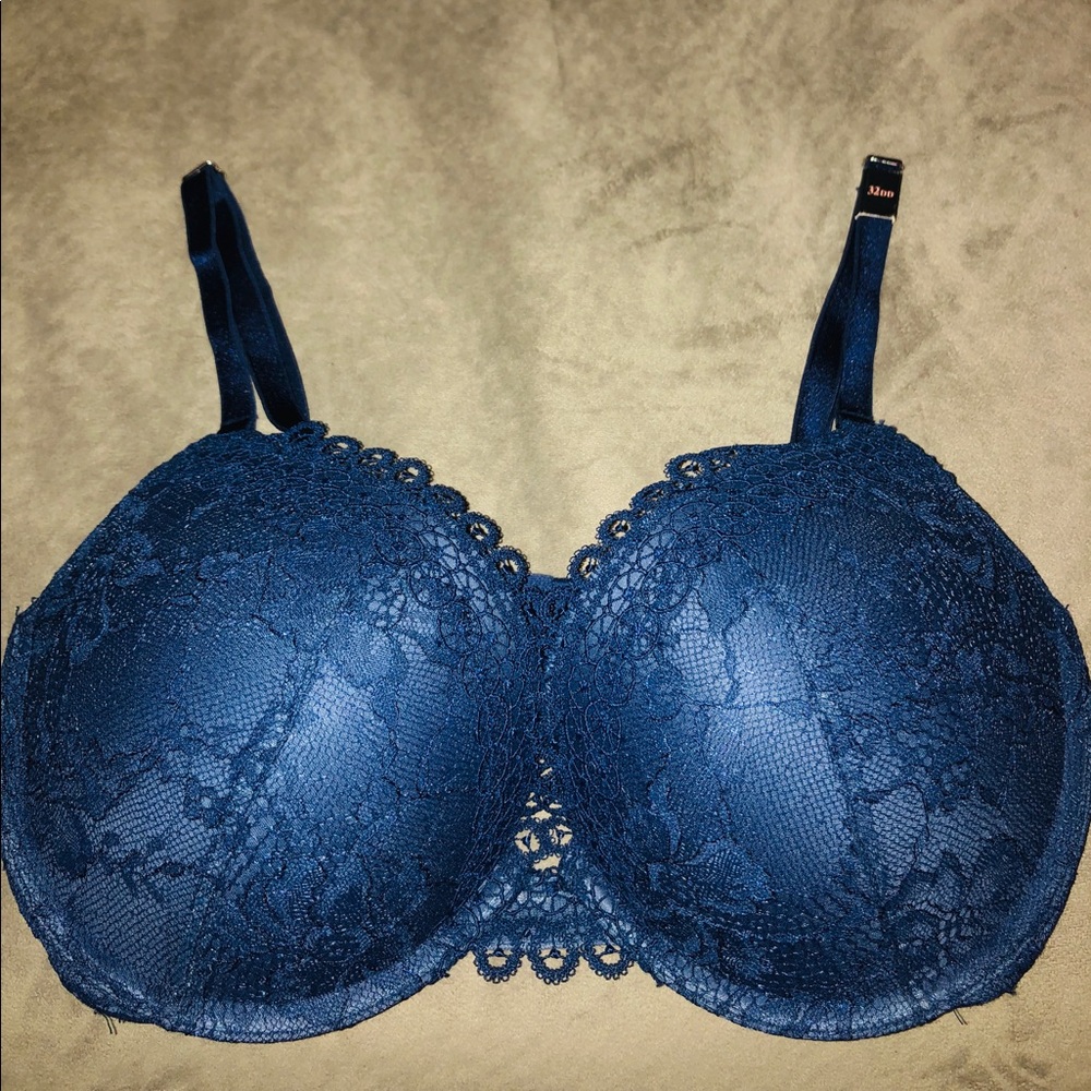 Victoria Secret Push-Up 32DD